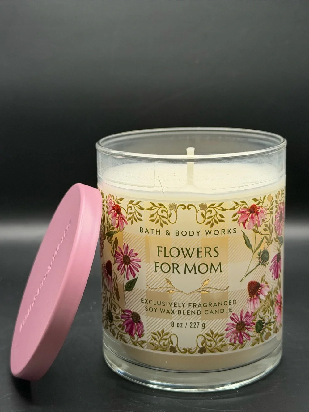 Bath & Body Works Flowers for Mom Single-Wick Soy Wax 8OZ  Candle - Pink